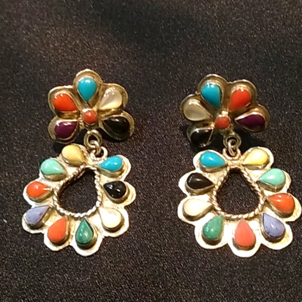Vintage Sedona sterling with genuine stones earrings.